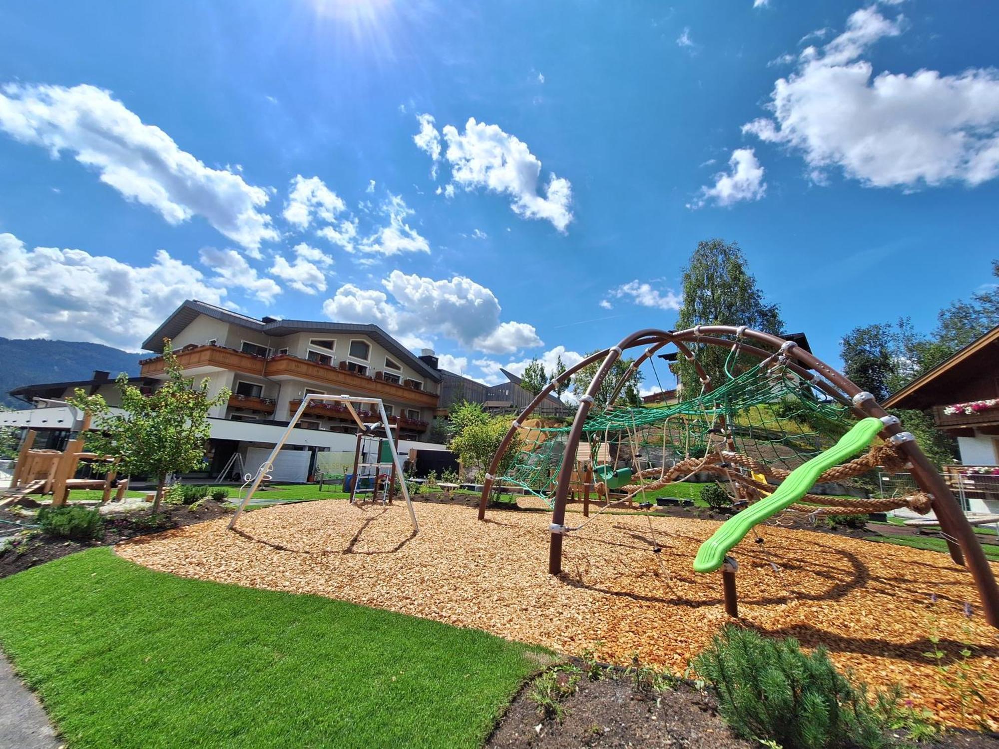 Felsenhof 4*